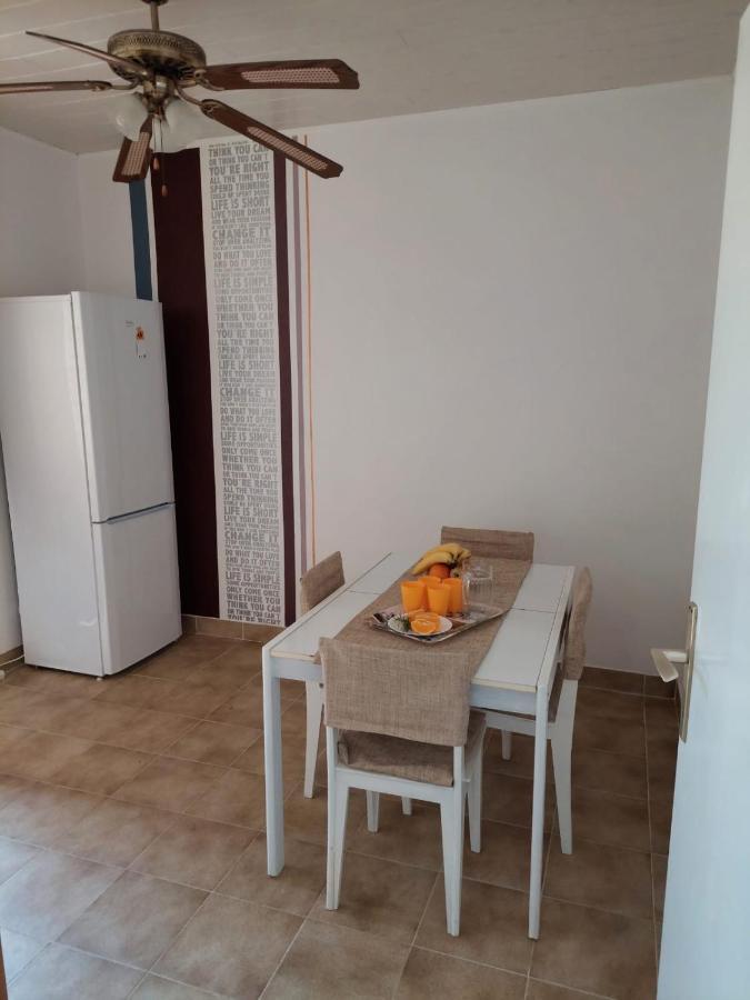 Apartment Galeb Lukovo Šugarje Exterior foto